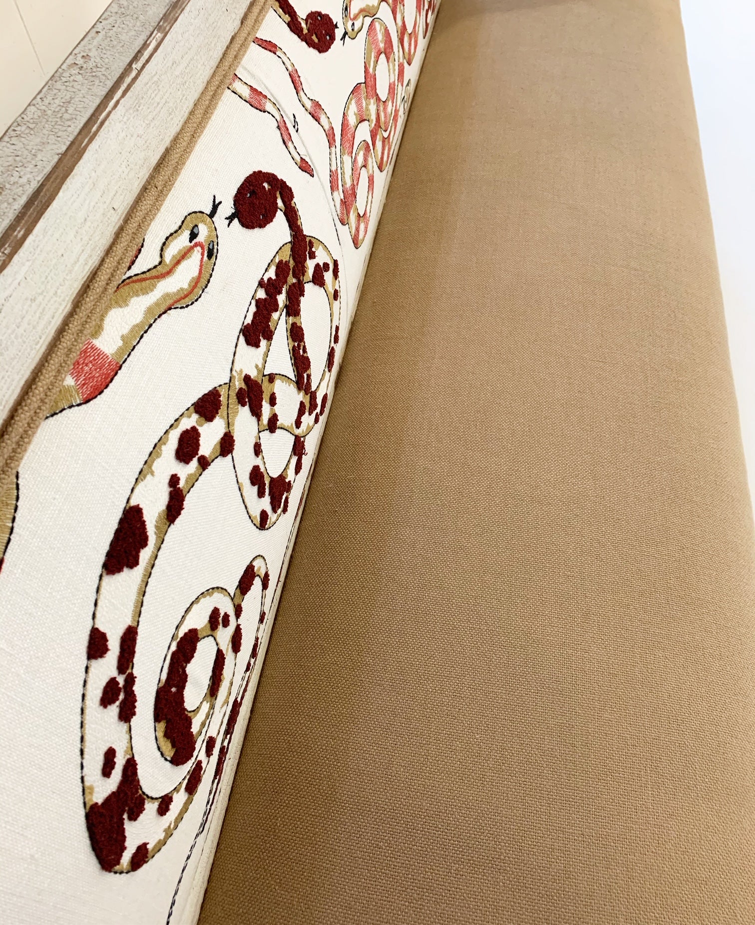 Swedish Neoclassical Style Bench in Pierre Frey and Loro Piana Linens - Image 8