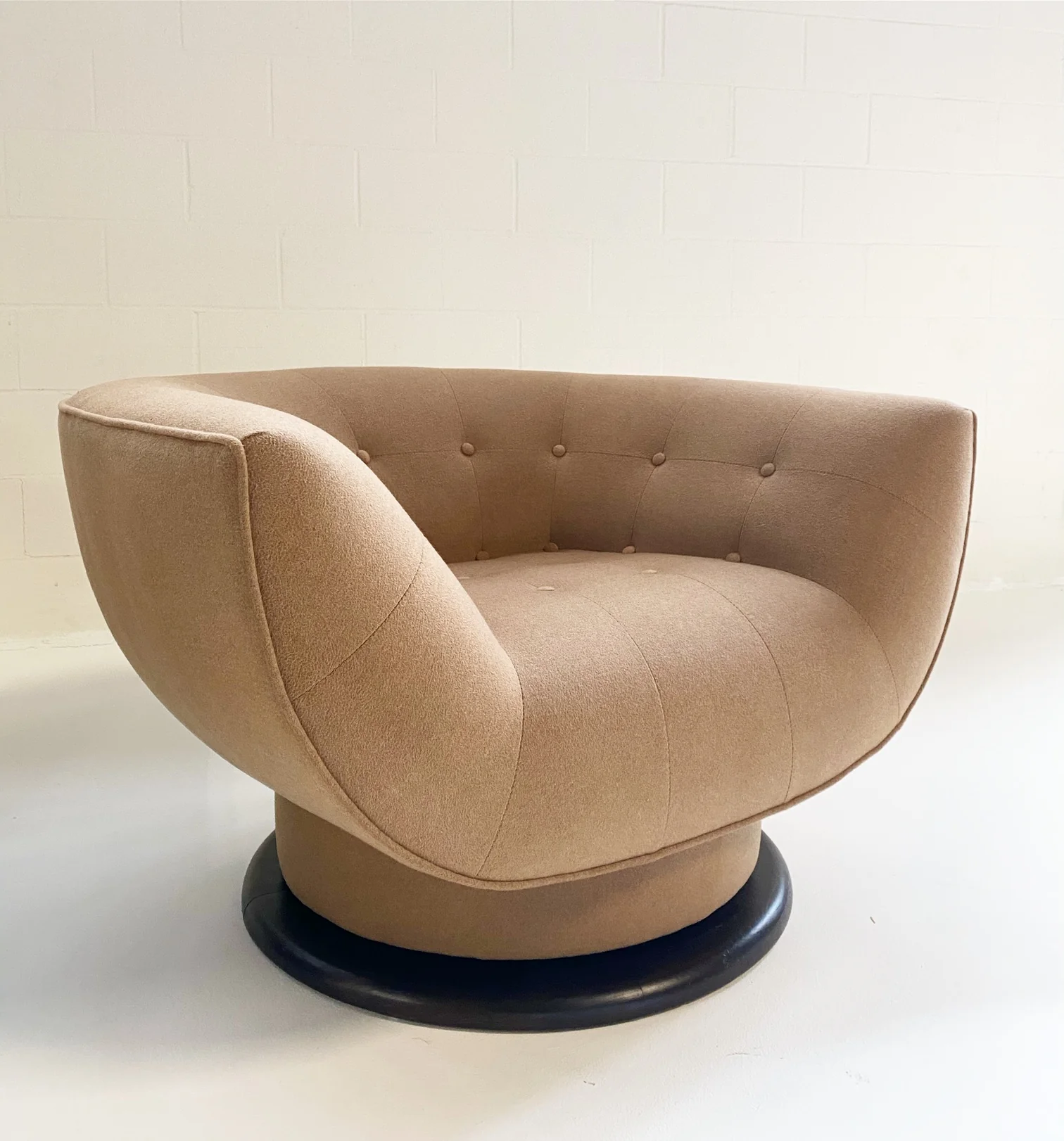 Swivel Lounge Chairs in Loro Piana Cashmere, pair - Image 2