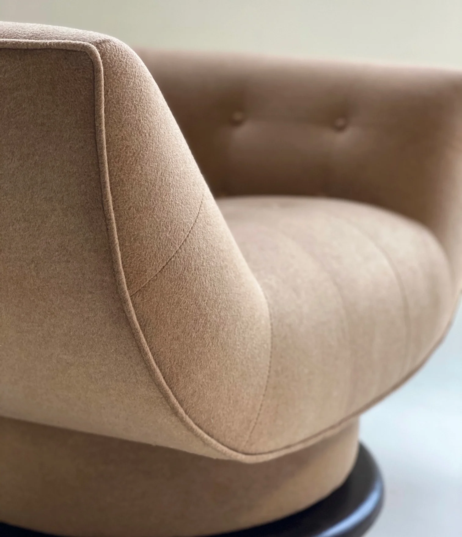 Swivel Lounge Chairs in Loro Piana Cashmere, pair - Image 6