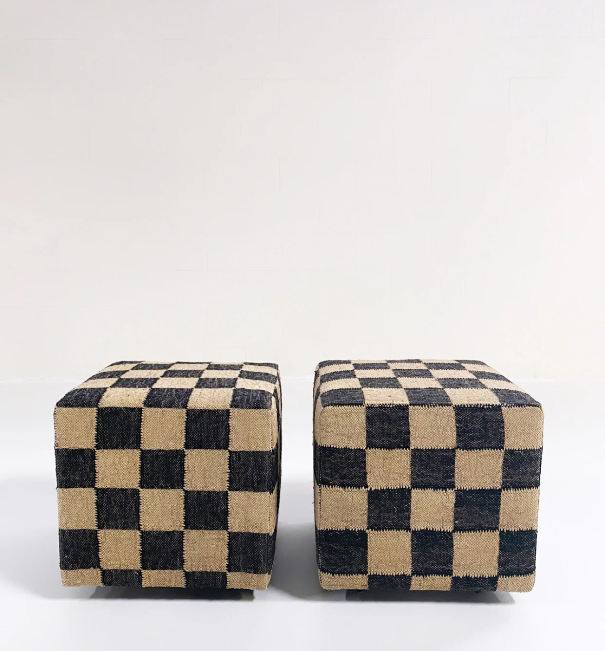 The Forsyth Checkerboard Cube - Image 8