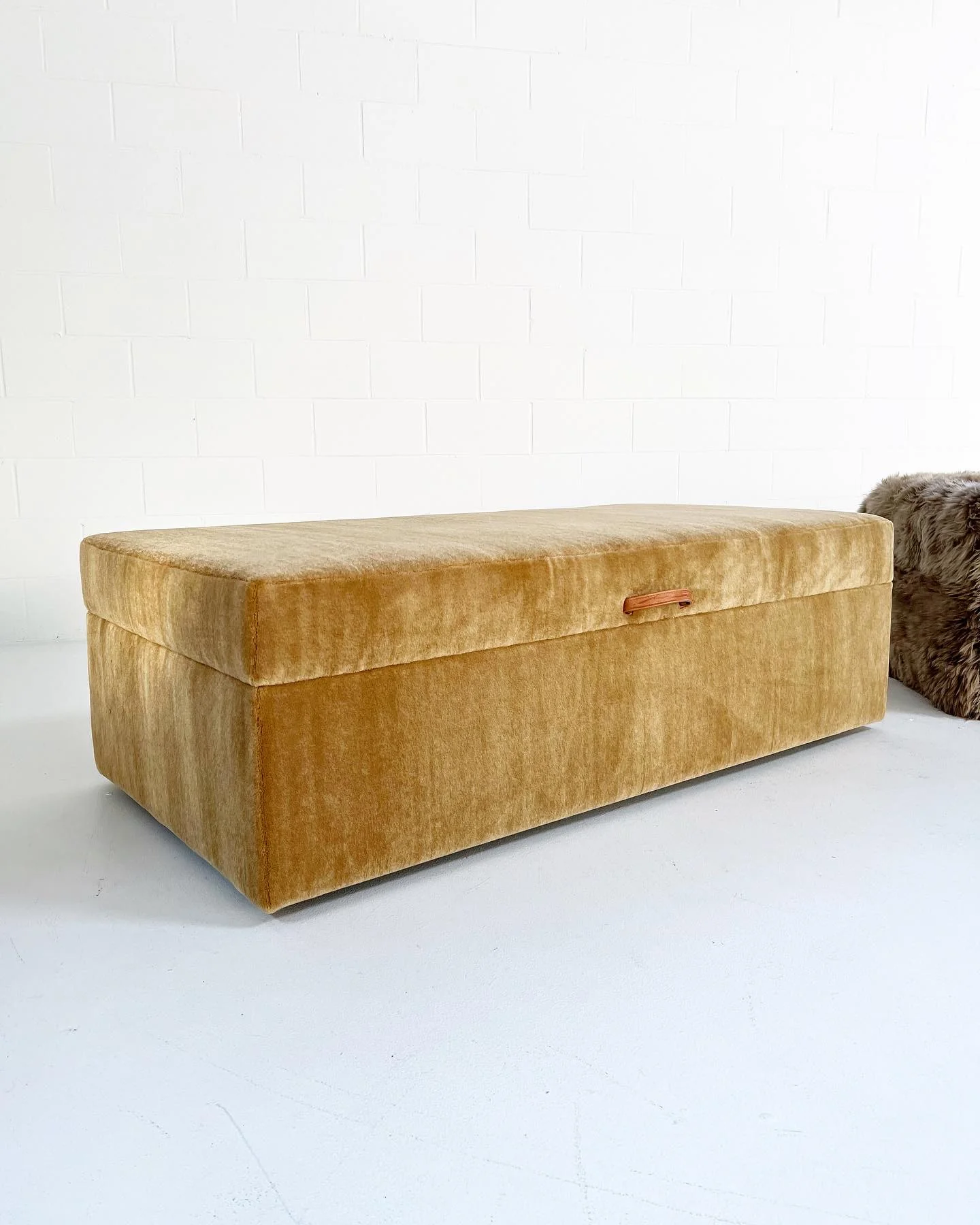 The Forsyth Storage Ottoman in Pierre Frey Teddy Mohair - Image 3