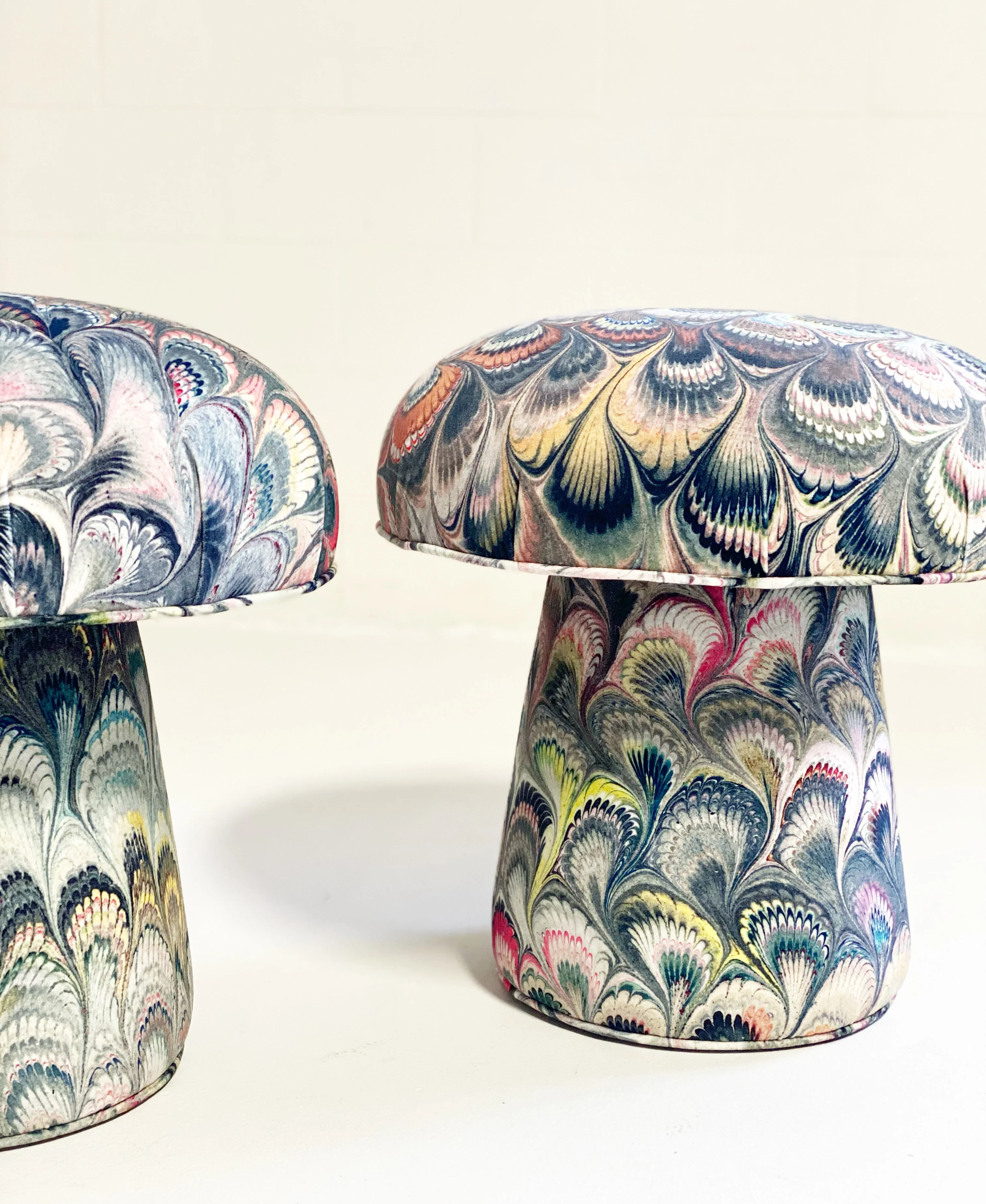 The Forsyth Mushroom Pouf in Beata Heuman Marbleized Velvet - Image 7