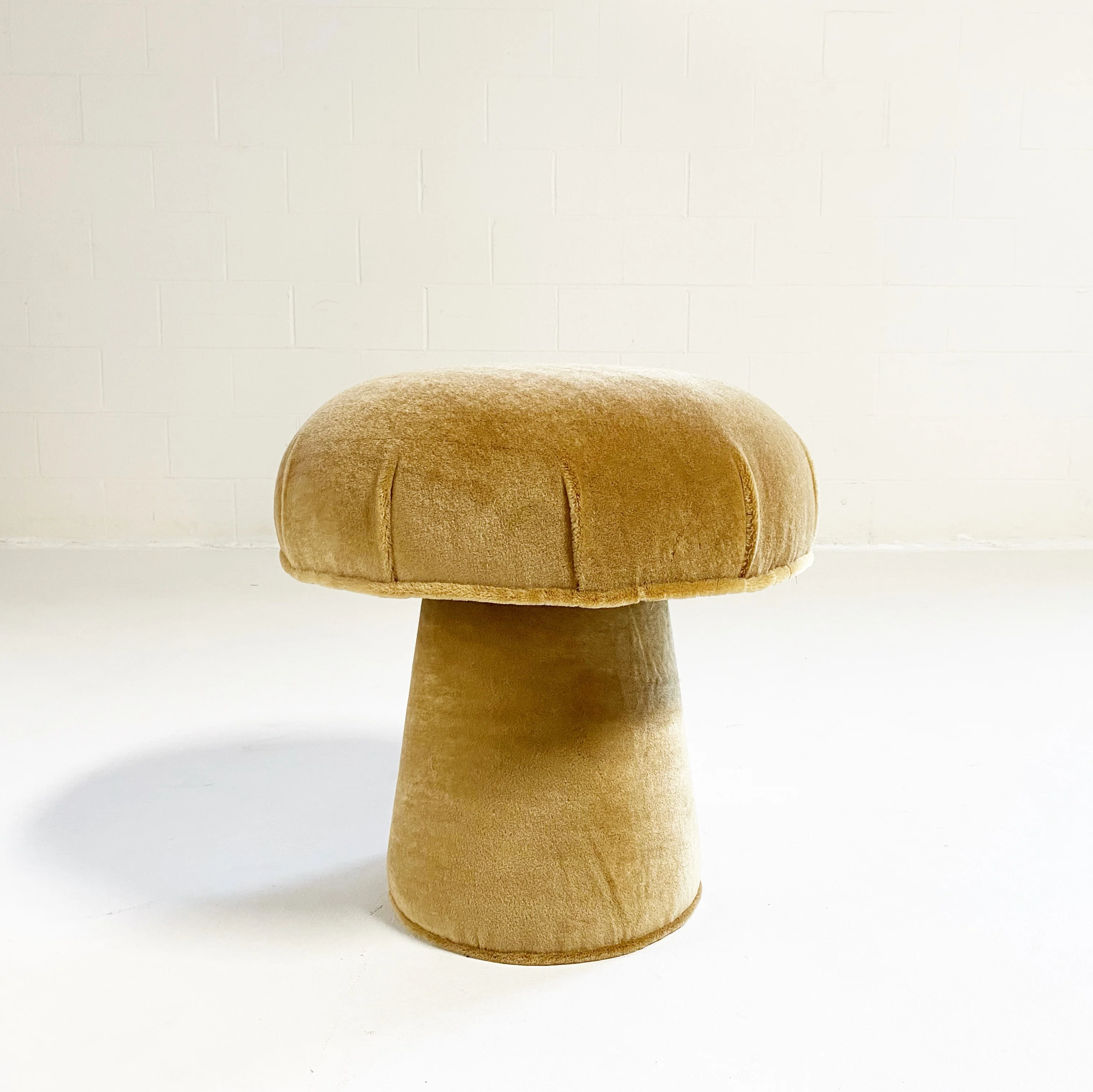 The Forsyth Mushroom Pouf in Pierre Frey Teddy Mohair - Image 4