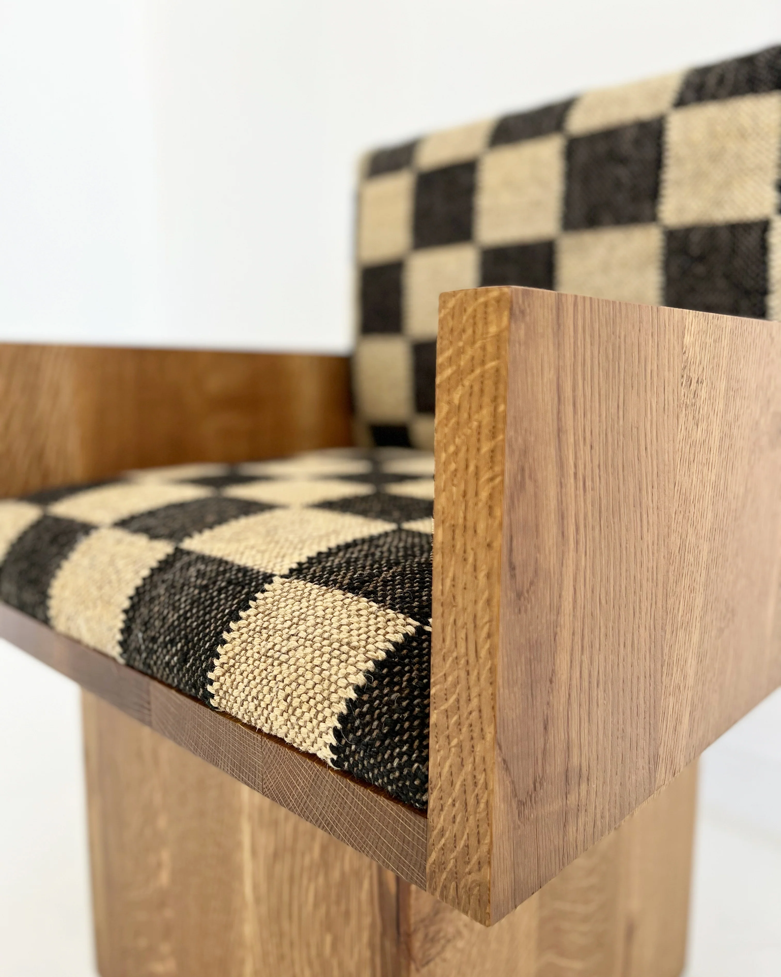 The JMF Chair - Image 11