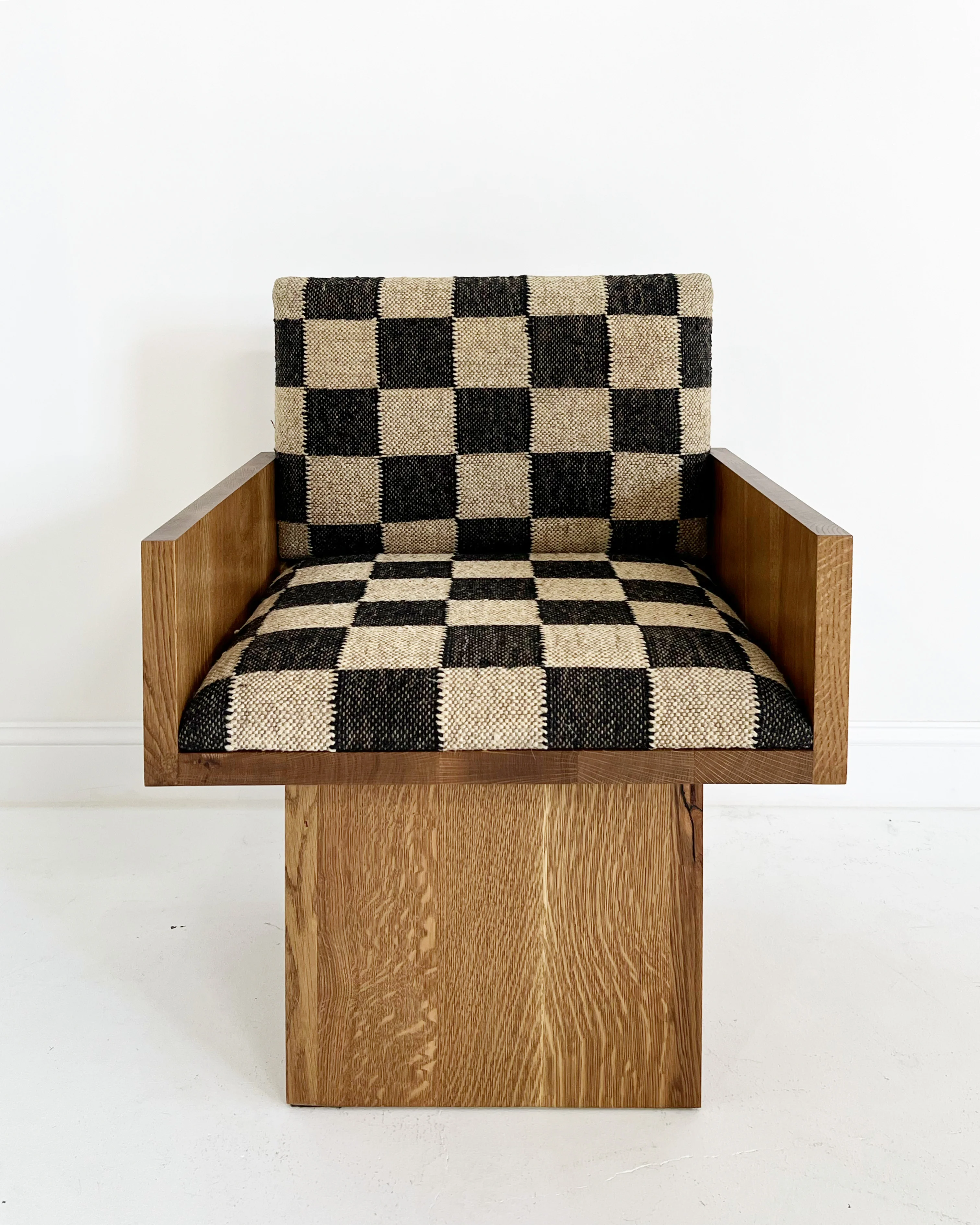 The JMF Chair - Image 7