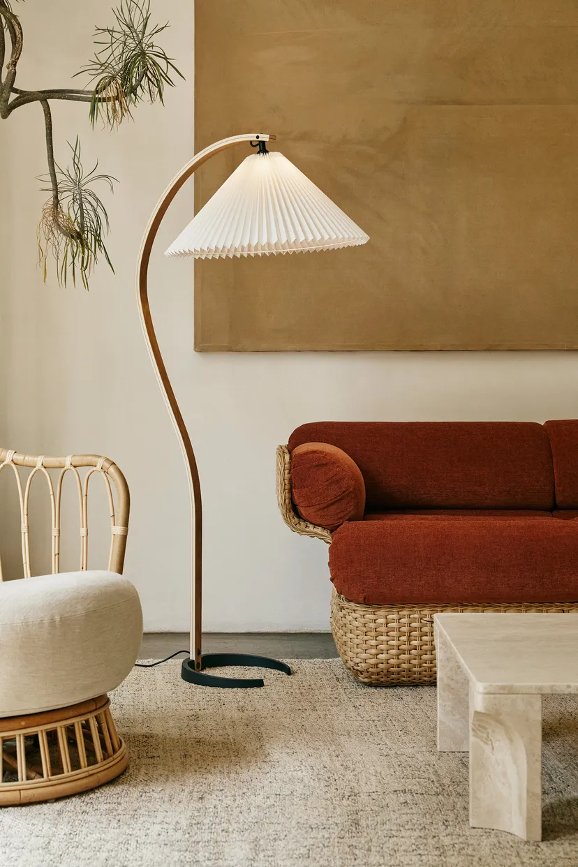 Timberline Floor Lamp - Image 2