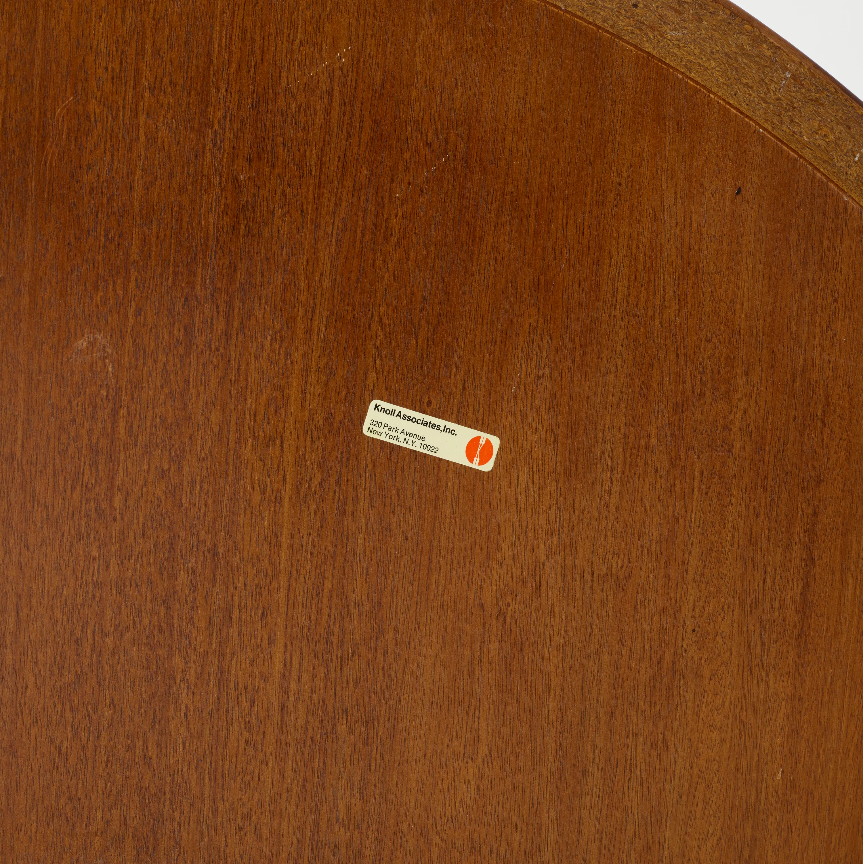 Model 174W Tulip Dining Table - Image 6