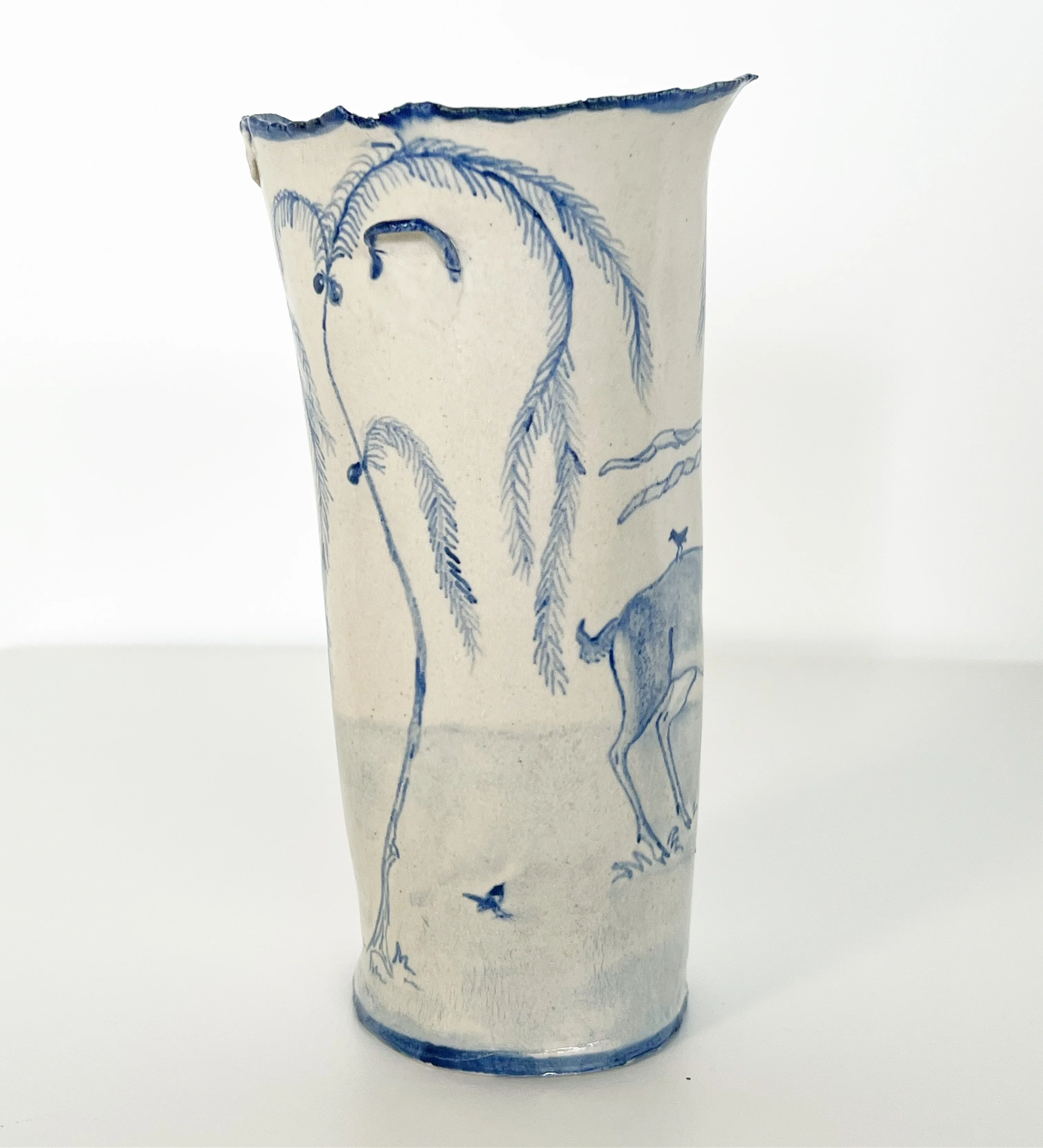 The Conversation Between Strangers Vase - Image 4