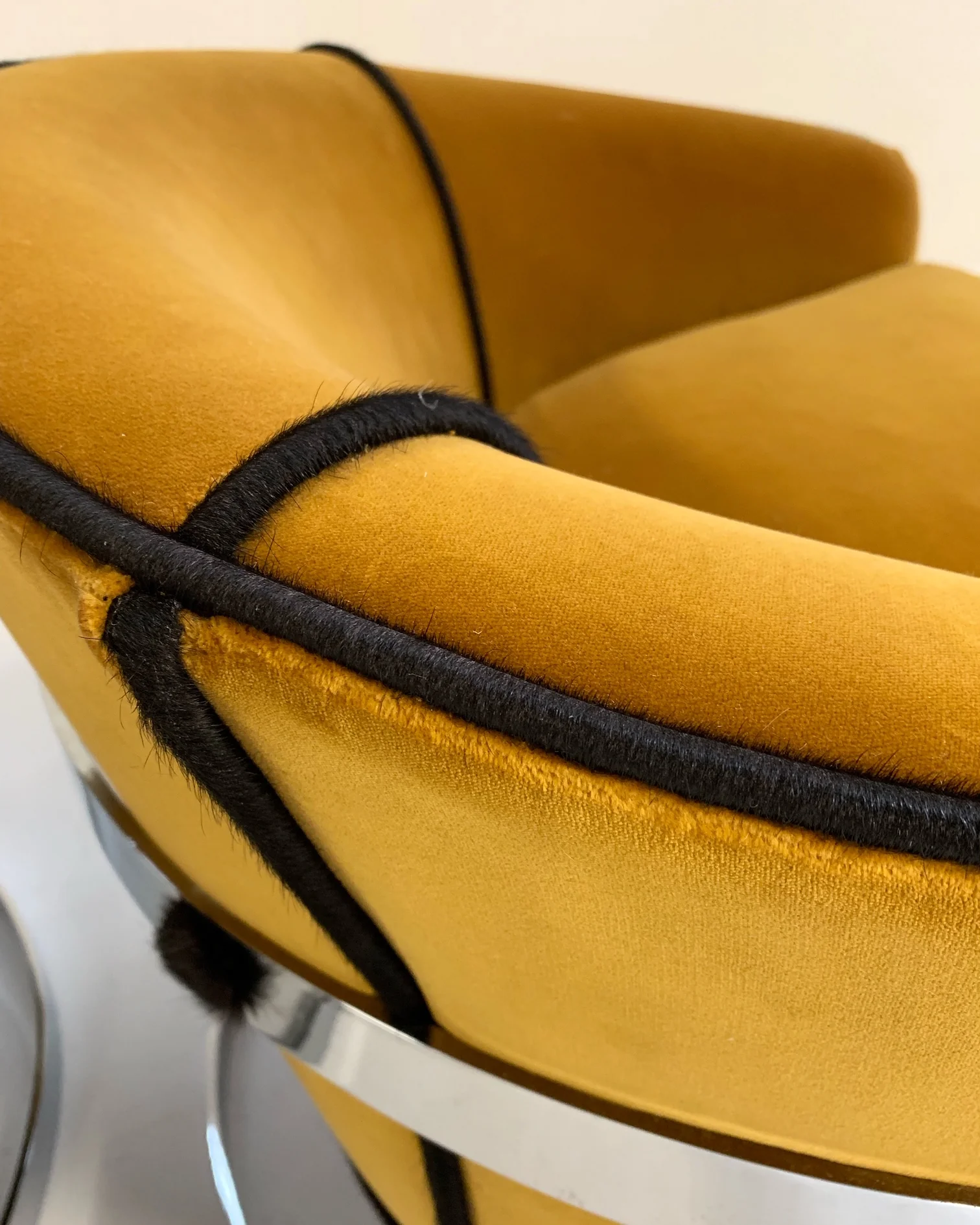 Lounge Chairs in Loro Piana Velvet - Image 12