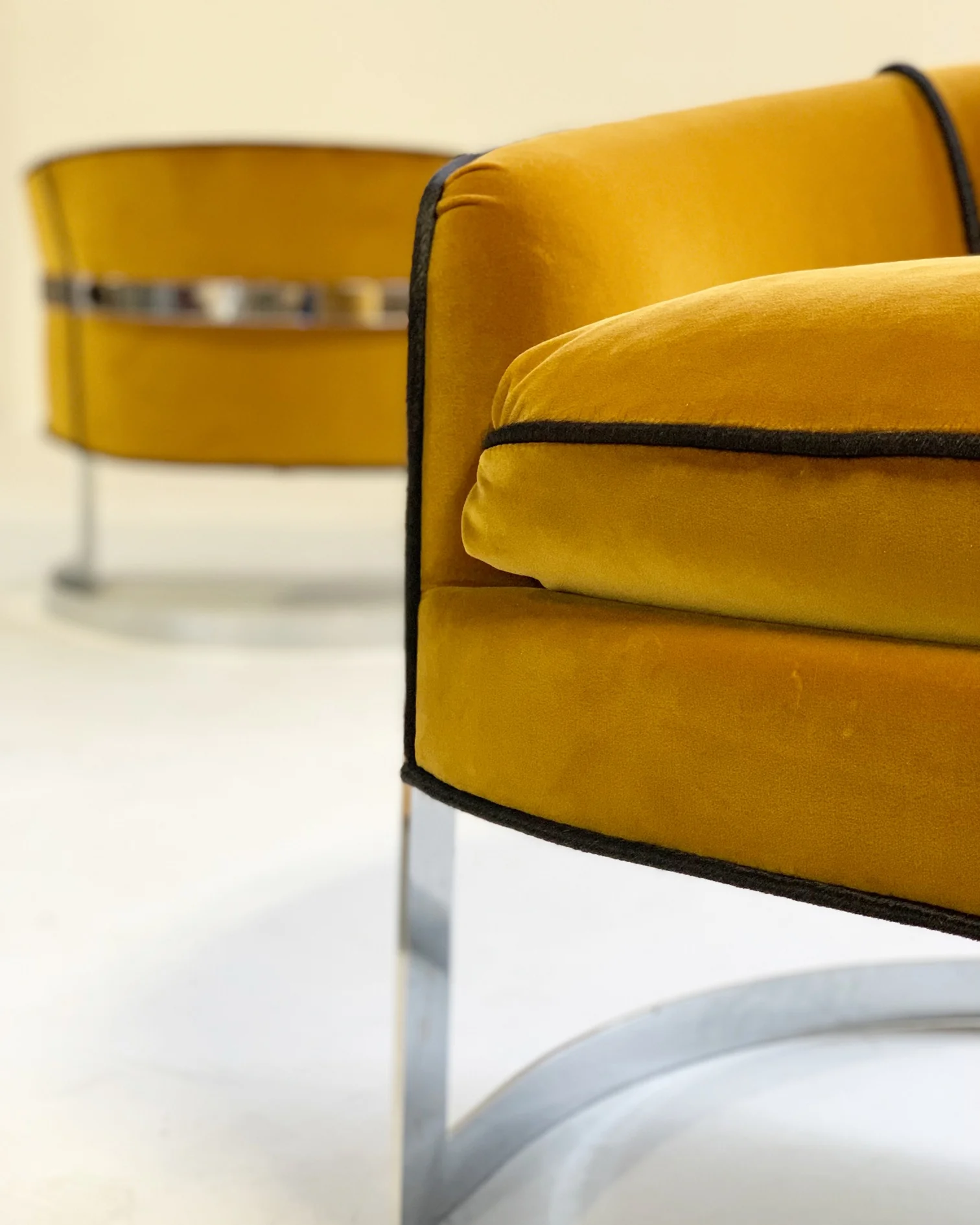 Lounge Chairs in Loro Piana Velvet - Image 13