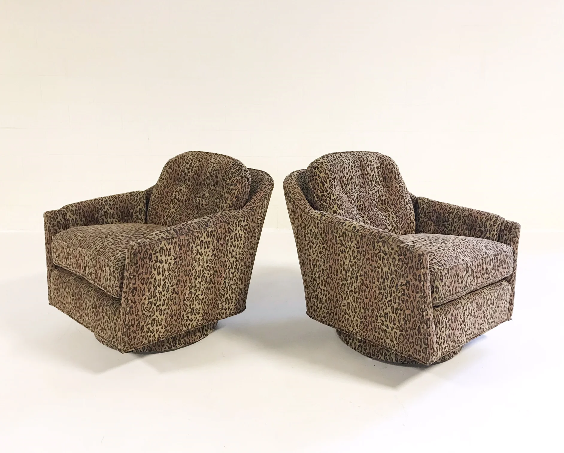 Lounge Chairs in Kravet Leopard Print Fabric, pair - Image 5